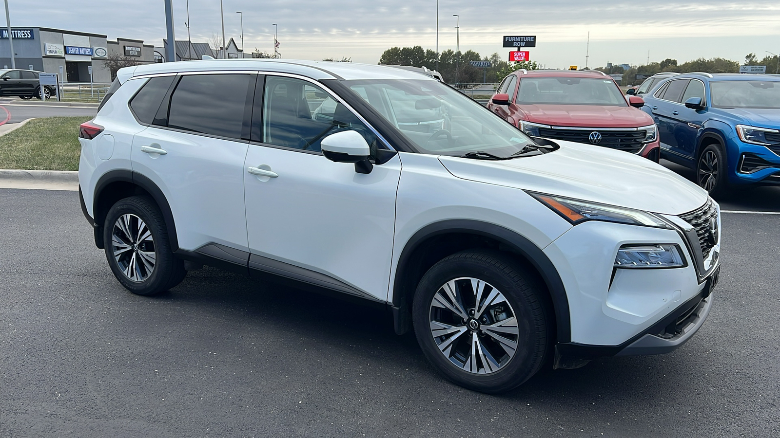 2021 Nissan Rogue SV 7