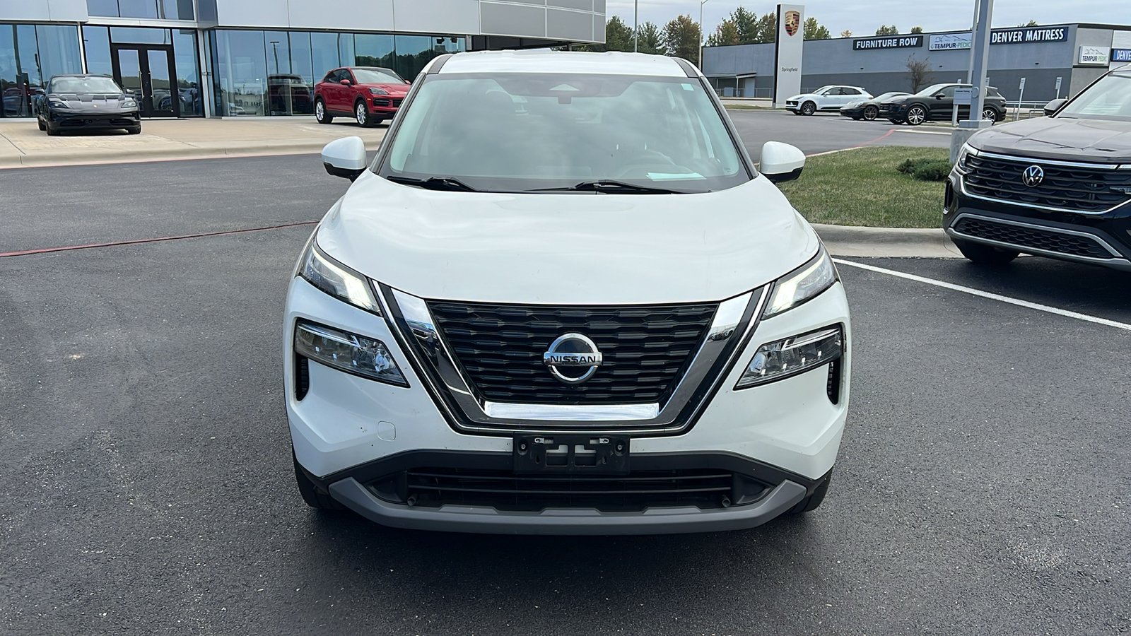 2021 Nissan Rogue SV 8