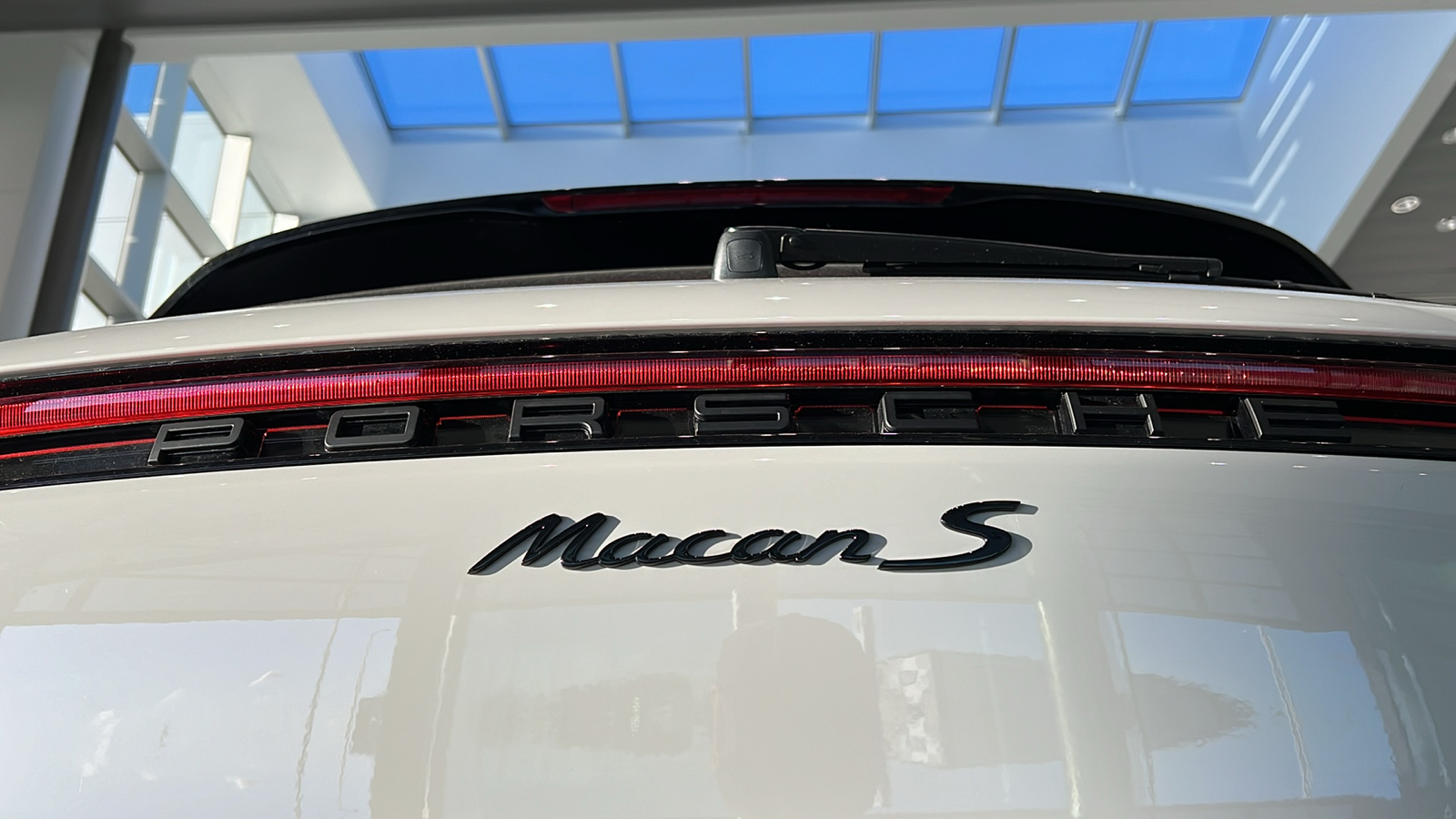 2023 Porsche Macan S 15