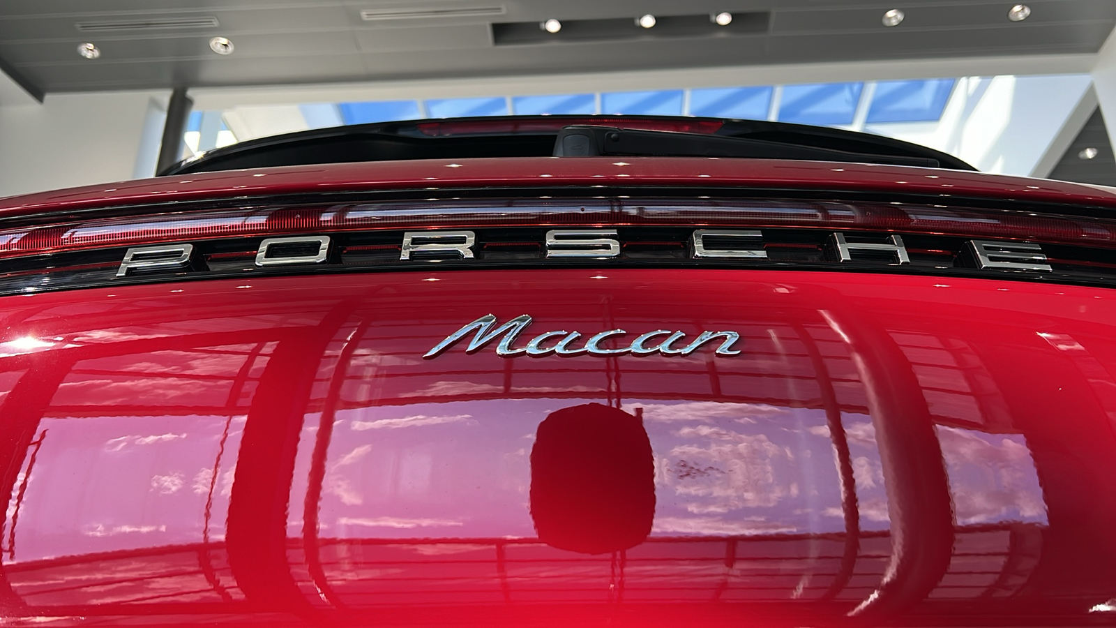 2024 Porsche Macan  15