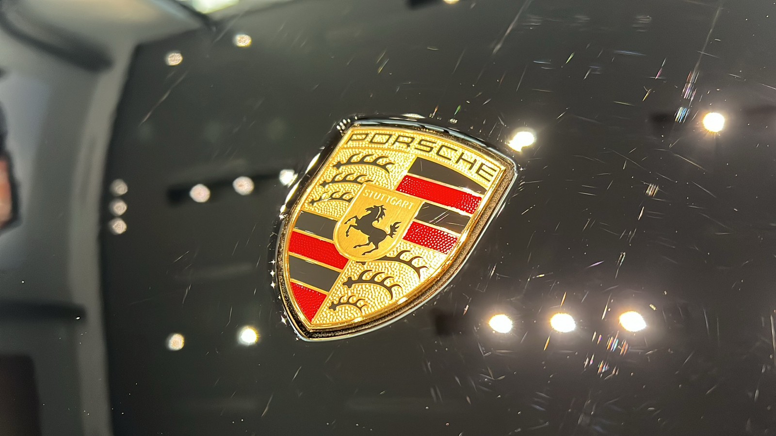2024 Porsche Taycan  5