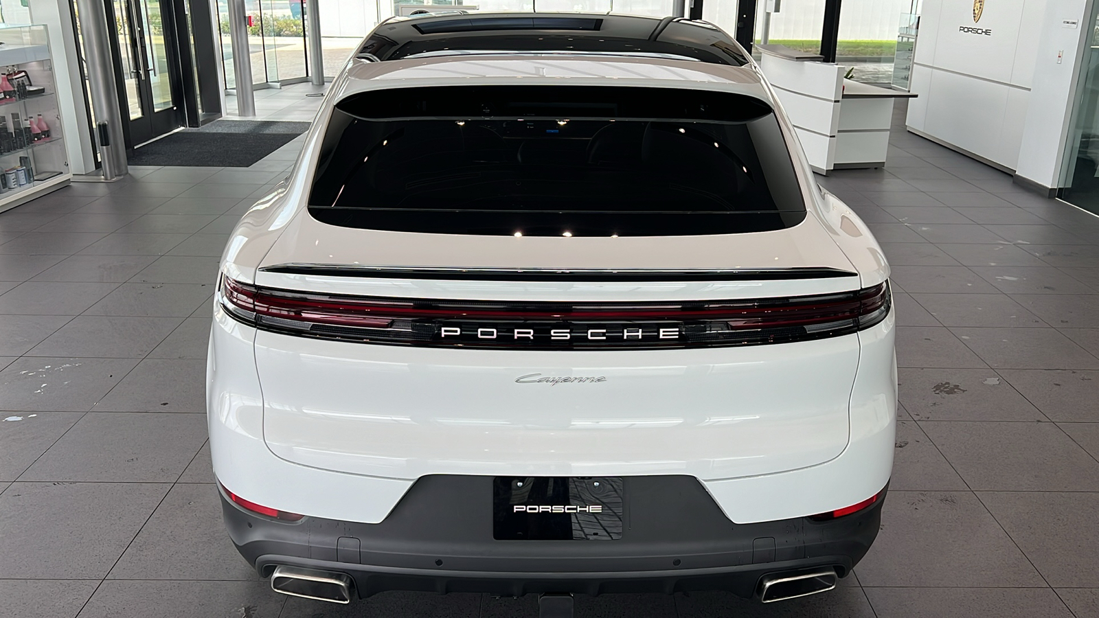 2024 Porsche Cayenne Coupe 10