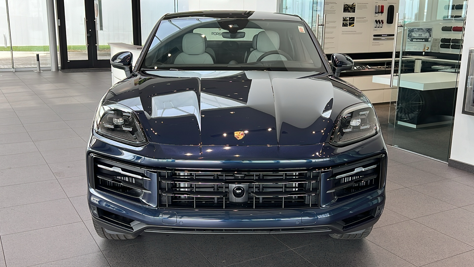 2024 Porsche Cayenne Coupe 3