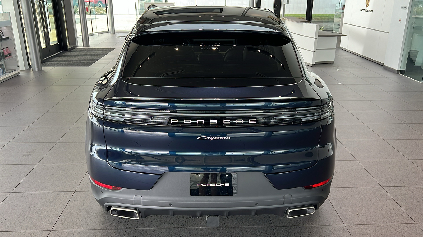 2024 Porsche Cayenne Coupe 10