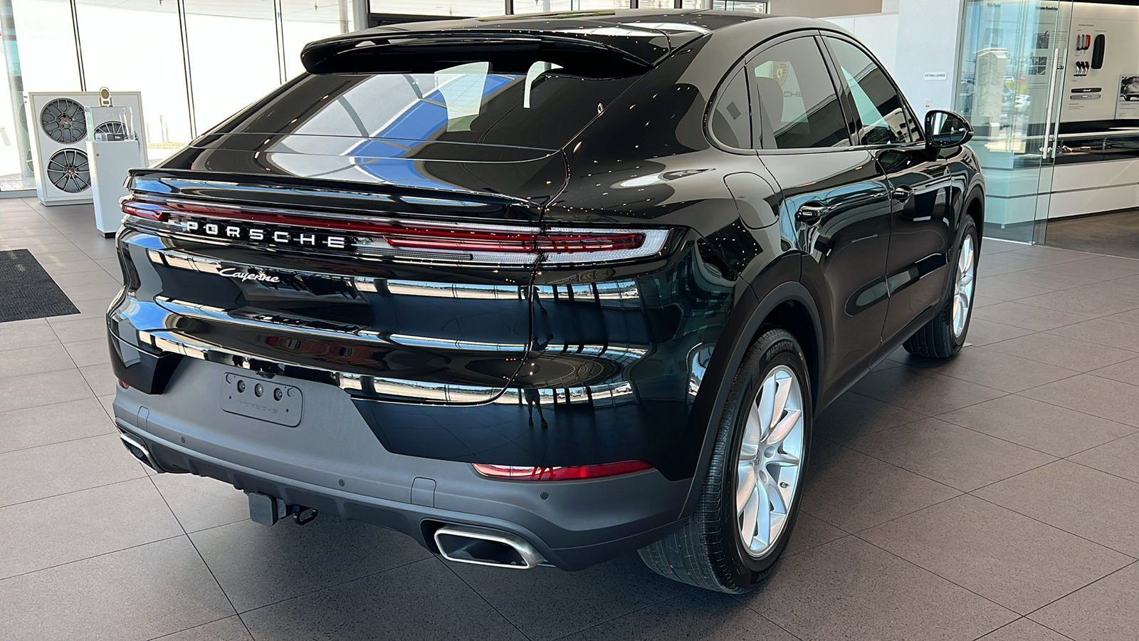 2024 Porsche Cayenne Coupe 16