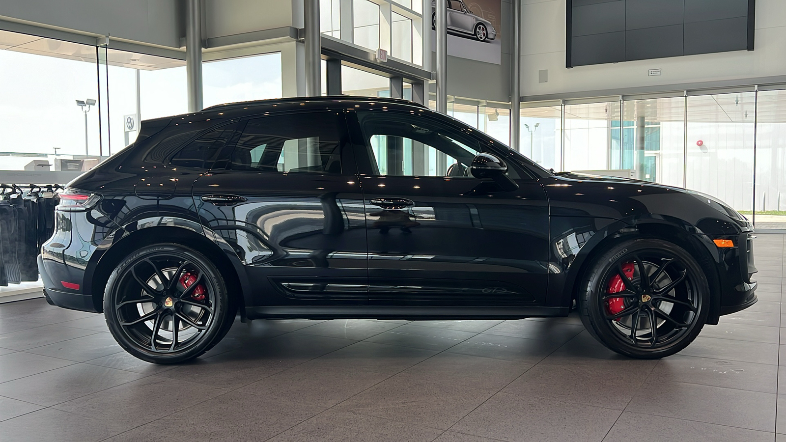 2024 Porsche Macan GTS 17