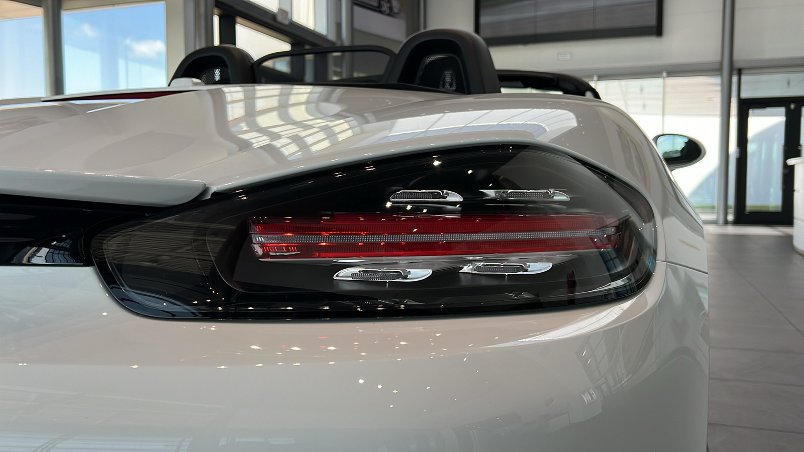 2024 Porsche 718 Boxster Base 11