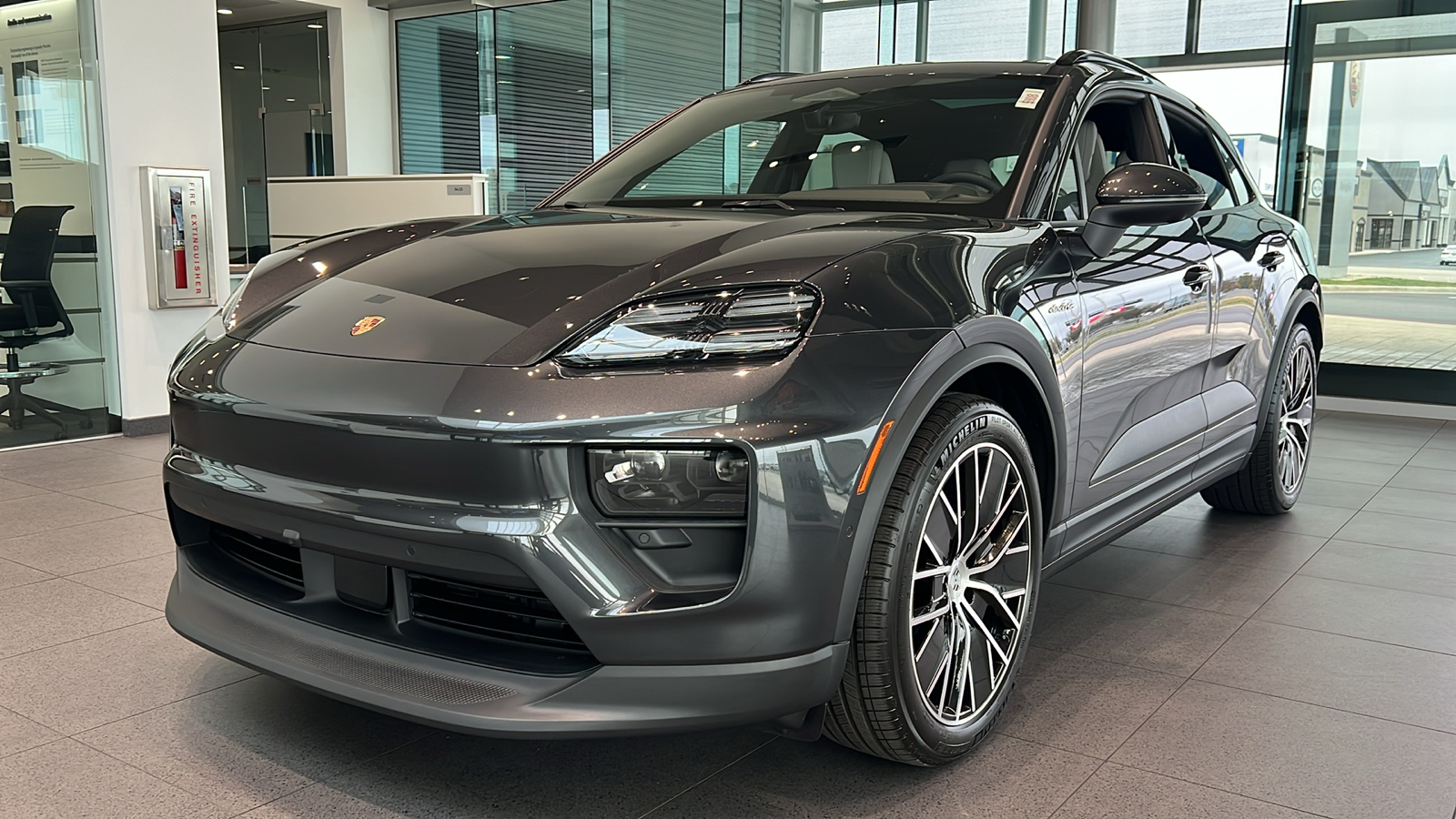 2024 Porsche Macan 4 Electric 1