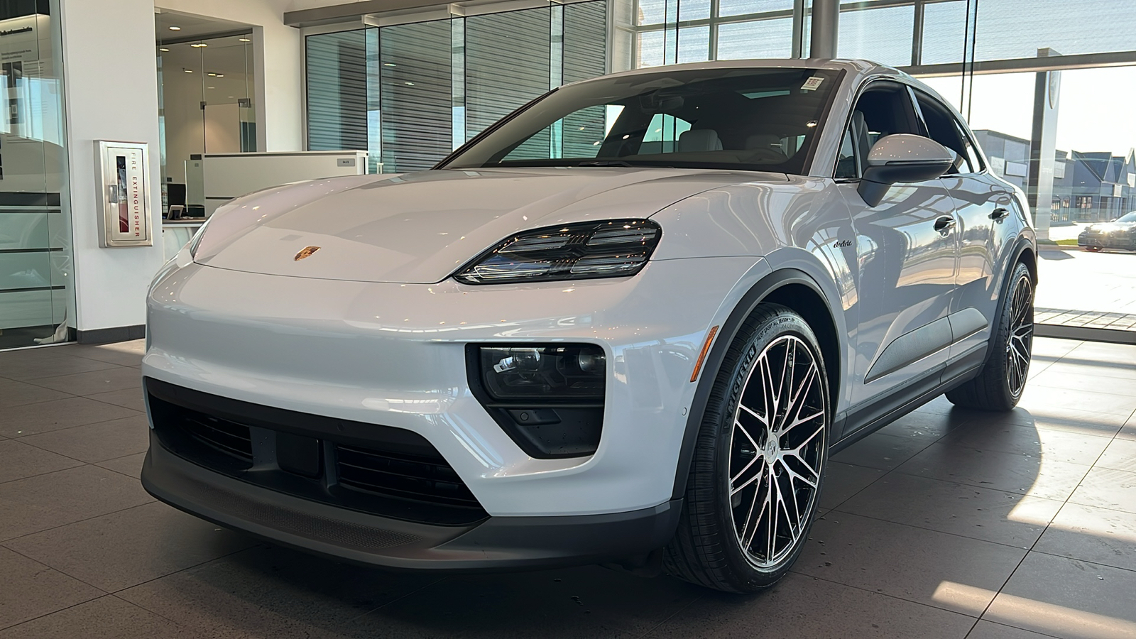 2024 Porsche Macan 4 Electric 1