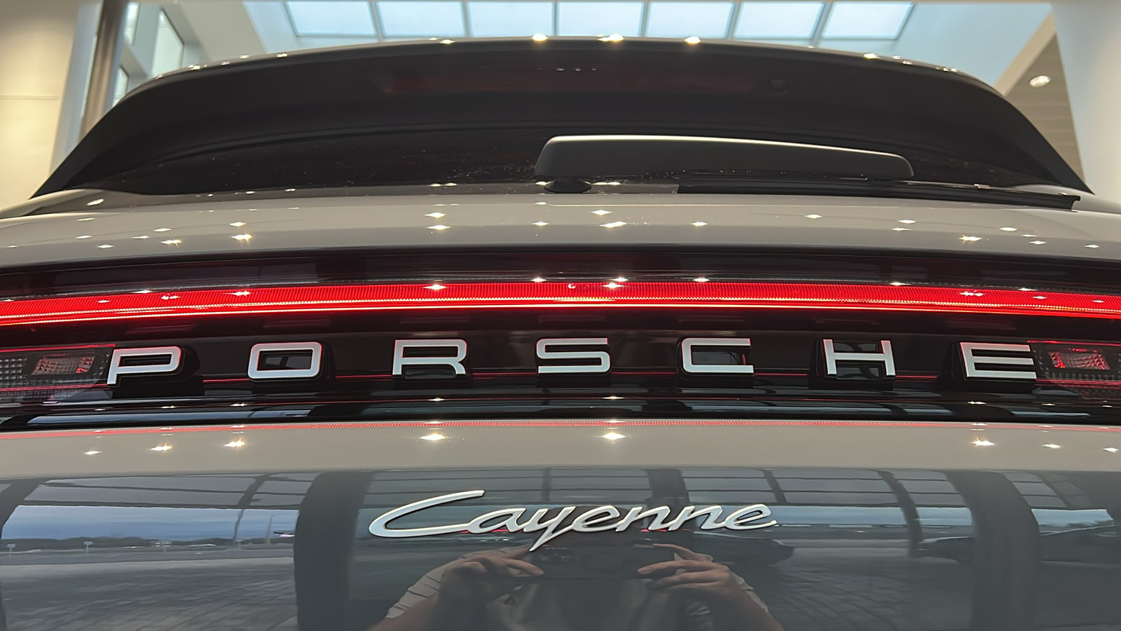 2025 Porsche Cayenne Base 11