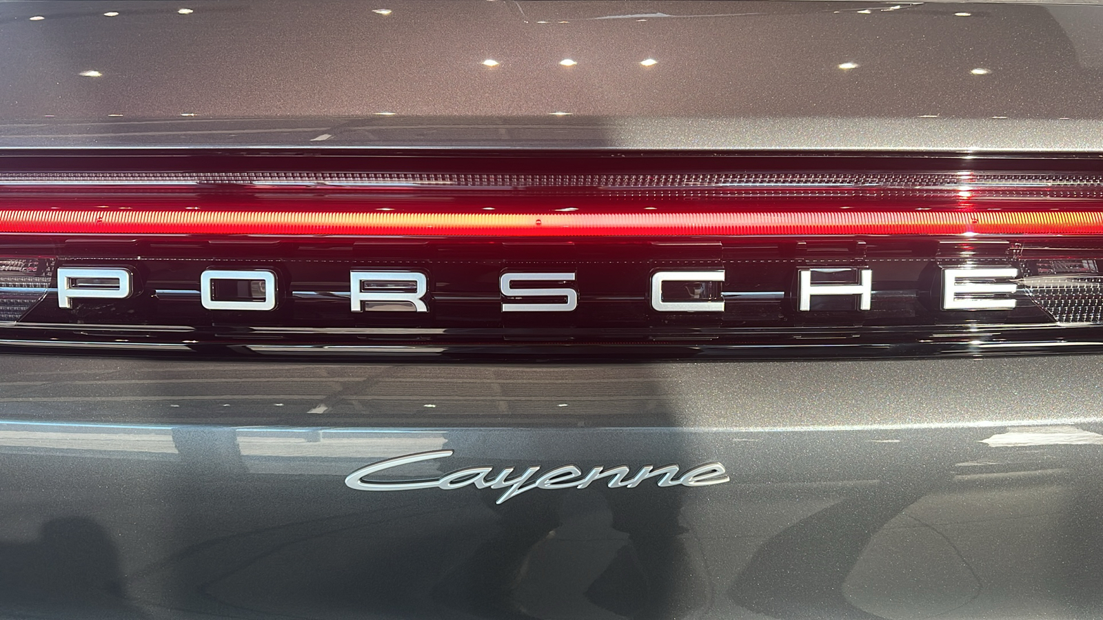 2025 Porsche Cayenne Base 13