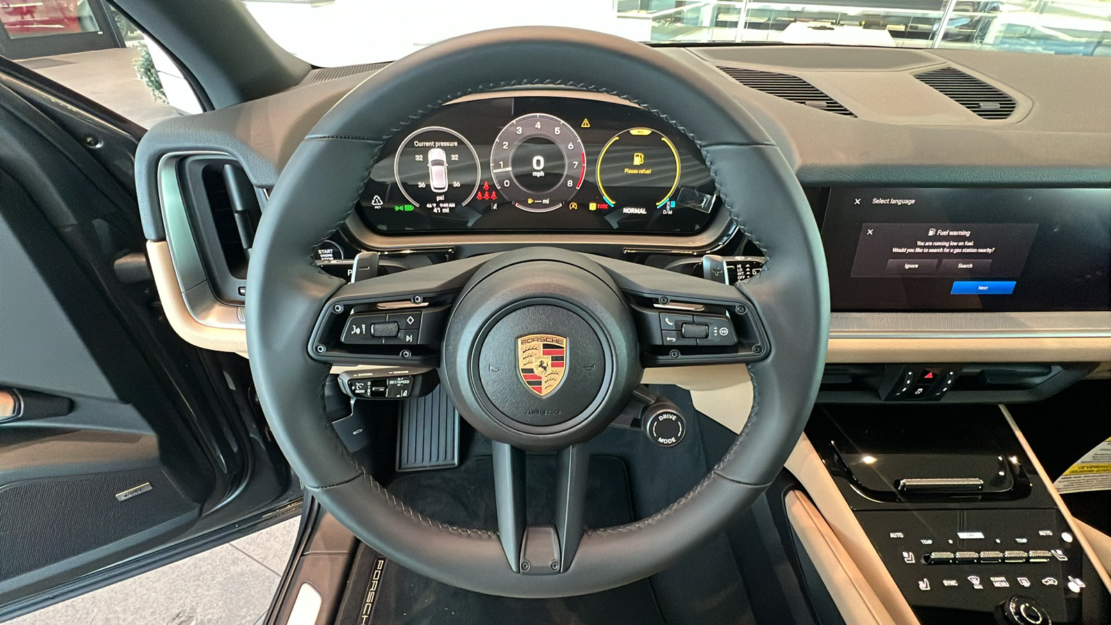 2025 Porsche Cayenne Base 28