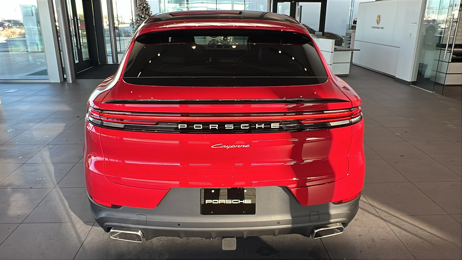 2025 Porsche Cayenne Coupe 10