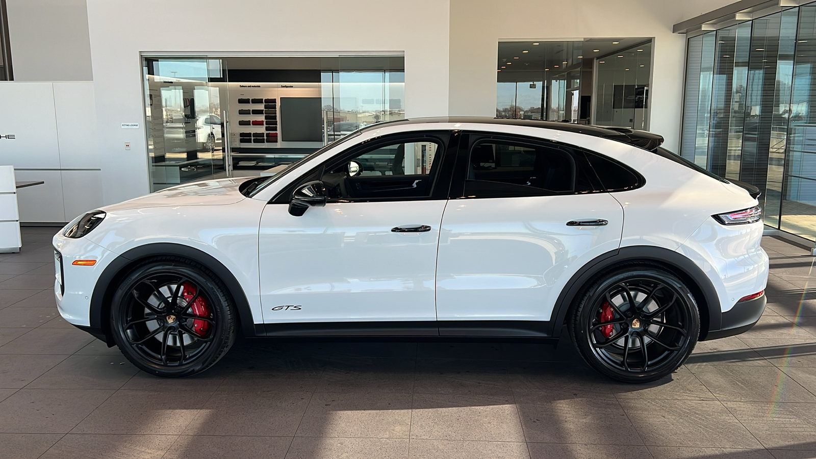 2025 Porsche Cayenne GTS Coupe 7