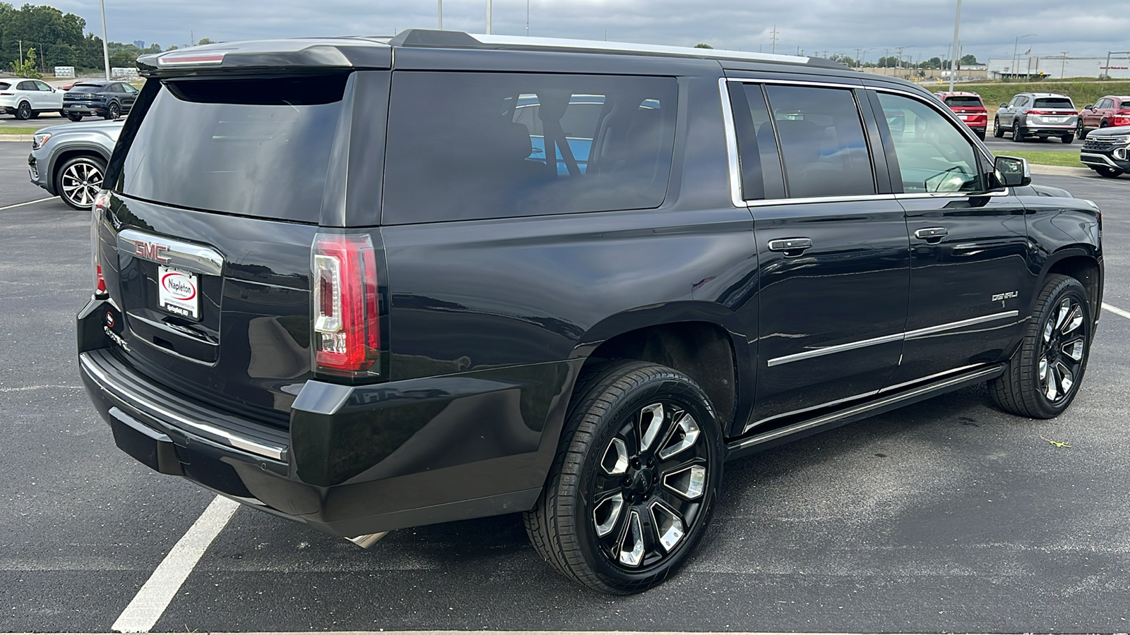 2020 GMC Yukon XL Denali 7