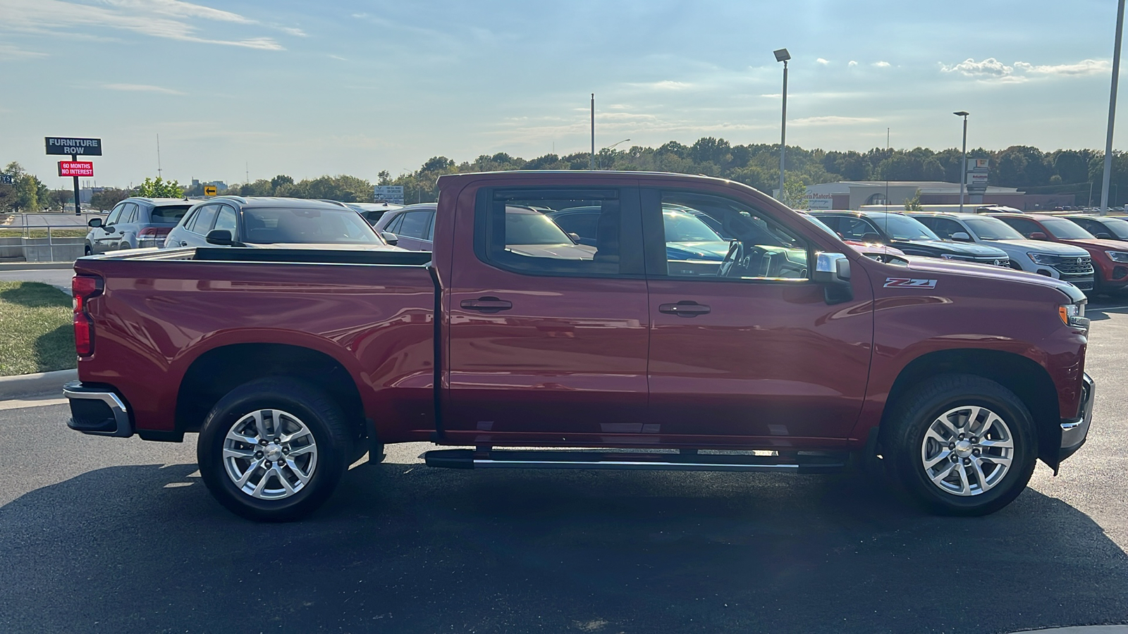 2020 Chevrolet Silverado 1500 LT 4WD Crew Cab 147 7