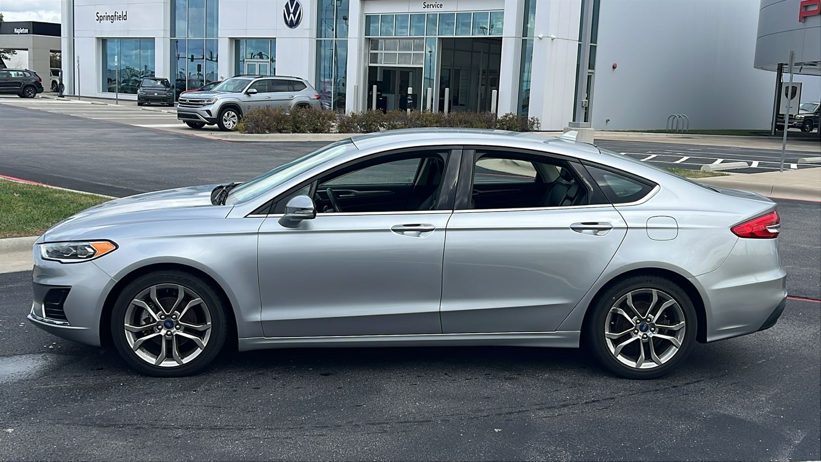 2020 Ford Fusion SEL 2