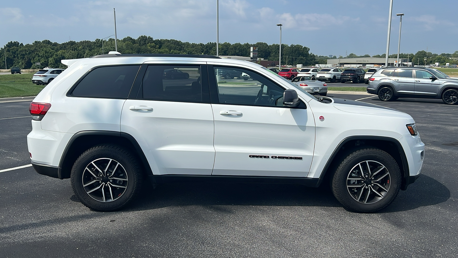 2021 Jeep Grand Cherokee Trailhawk 6