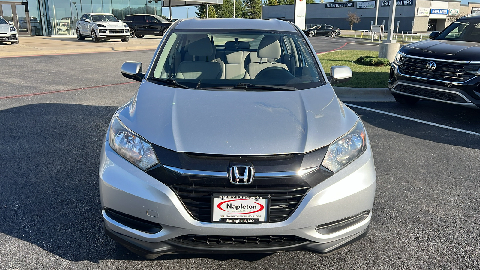 2016 Honda HR-V LX 12