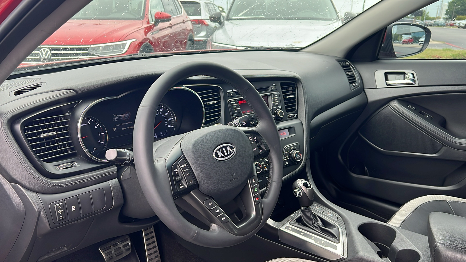 2011 Kia Optima SX 11