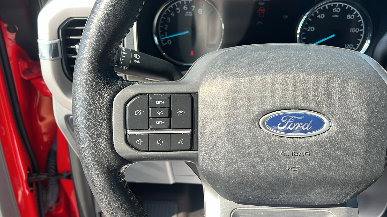 2021 Ford F-150 XLT 4WD SuperCrew 5.5 Box 17