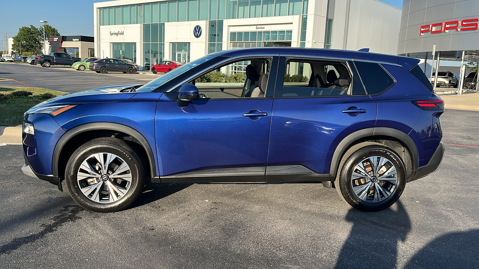 2021 Nissan Rogue SV 2