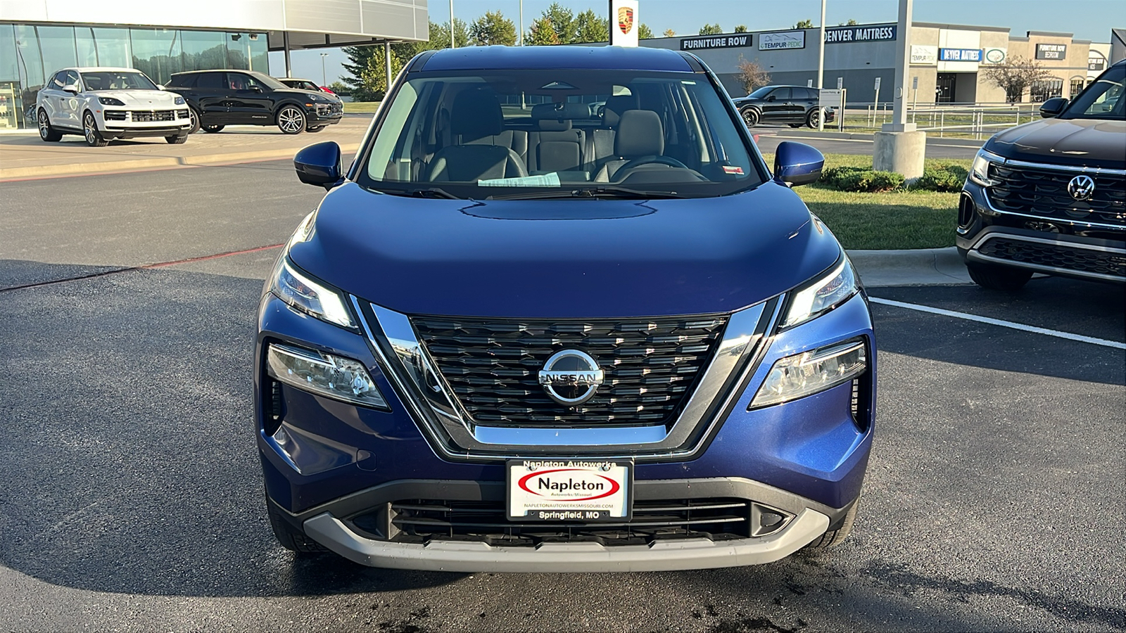 2021 Nissan Rogue SV 11