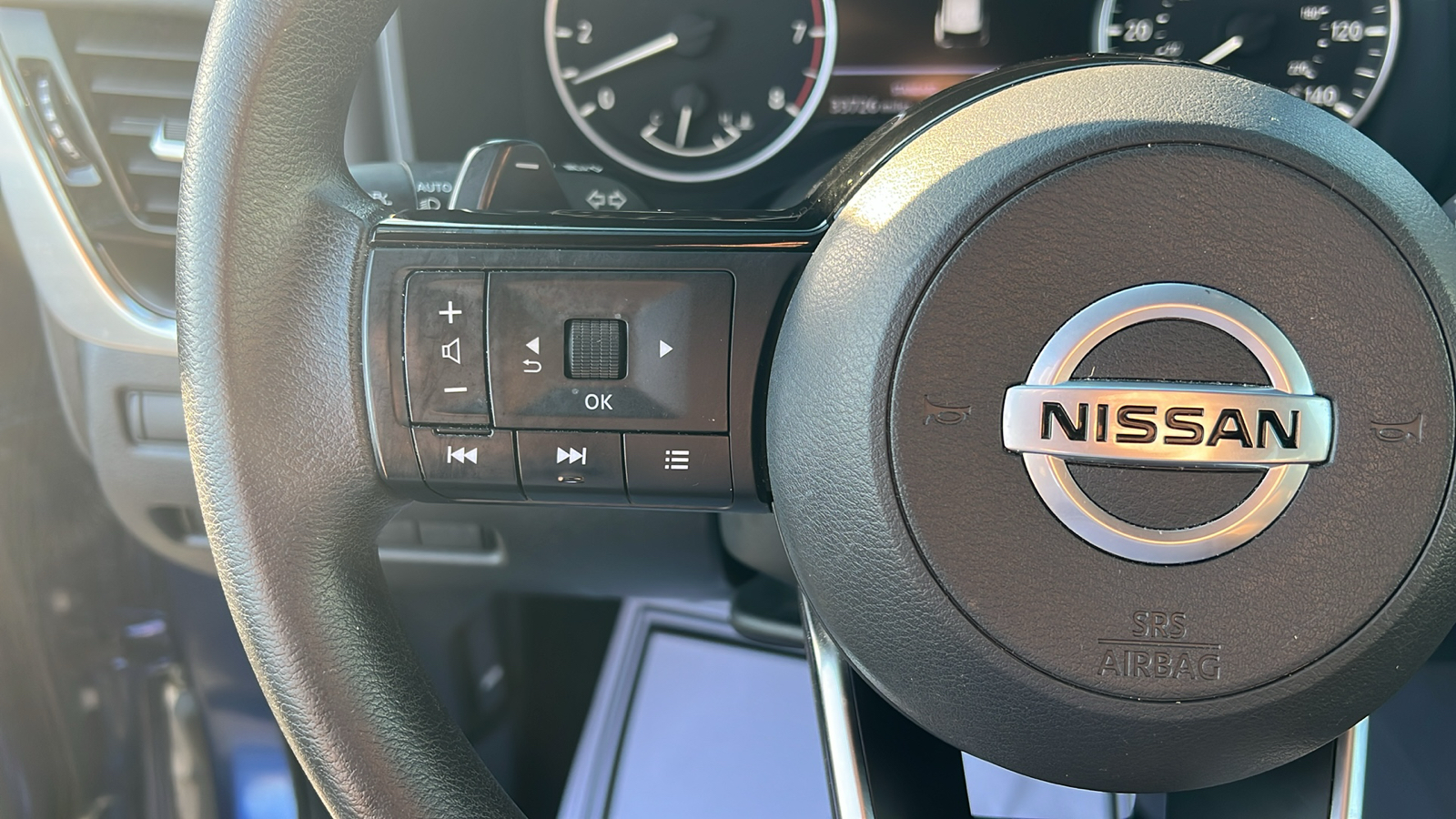 2021 Nissan Rogue SV 21