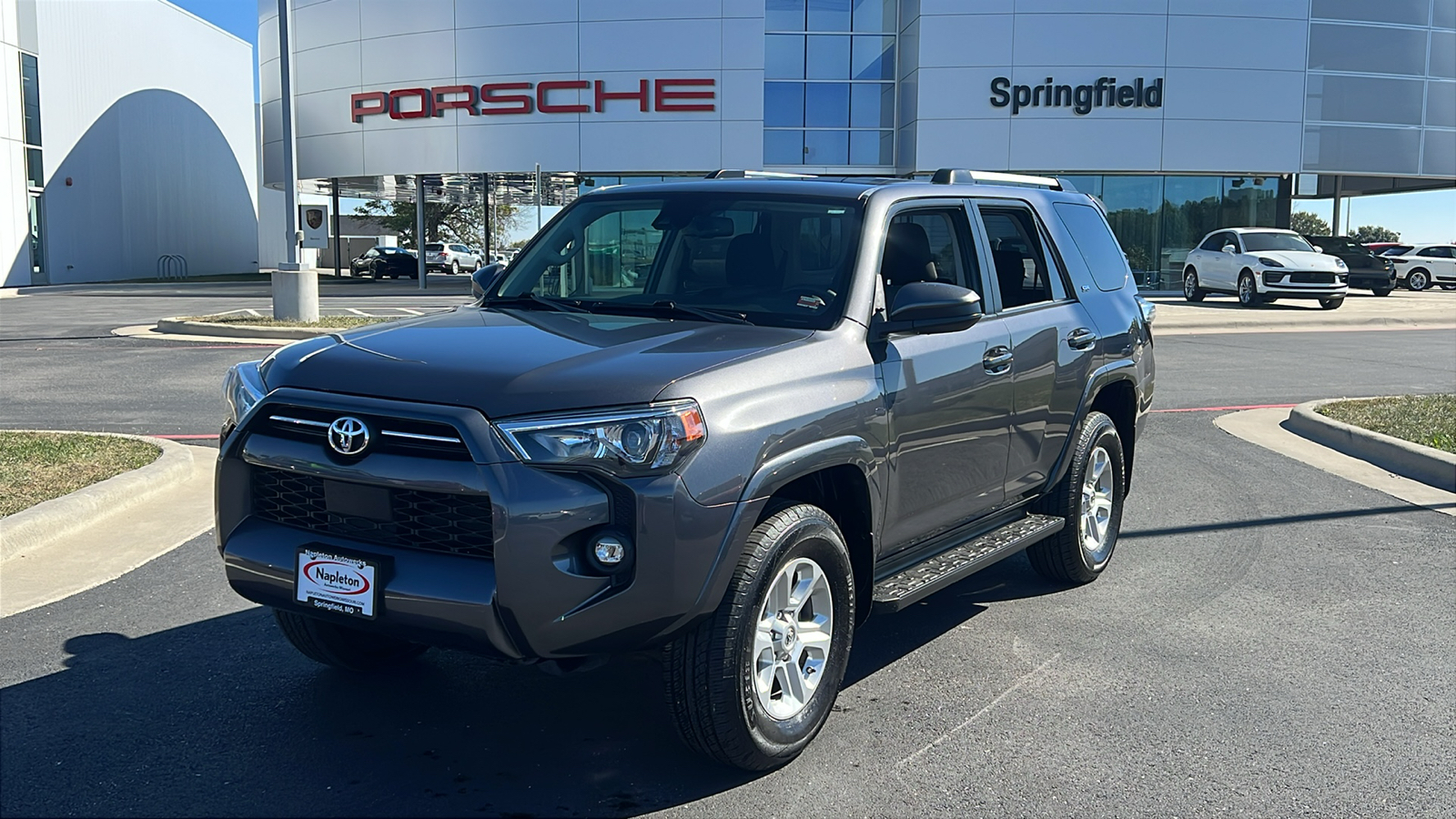 2021 Toyota 4Runner SR5 1