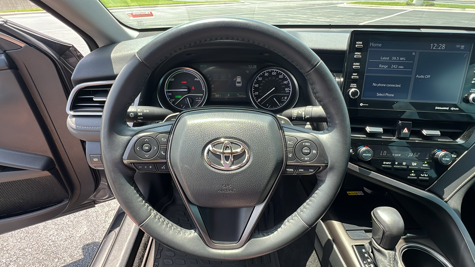 2022 Toyota Camry Hybrid XSE 21