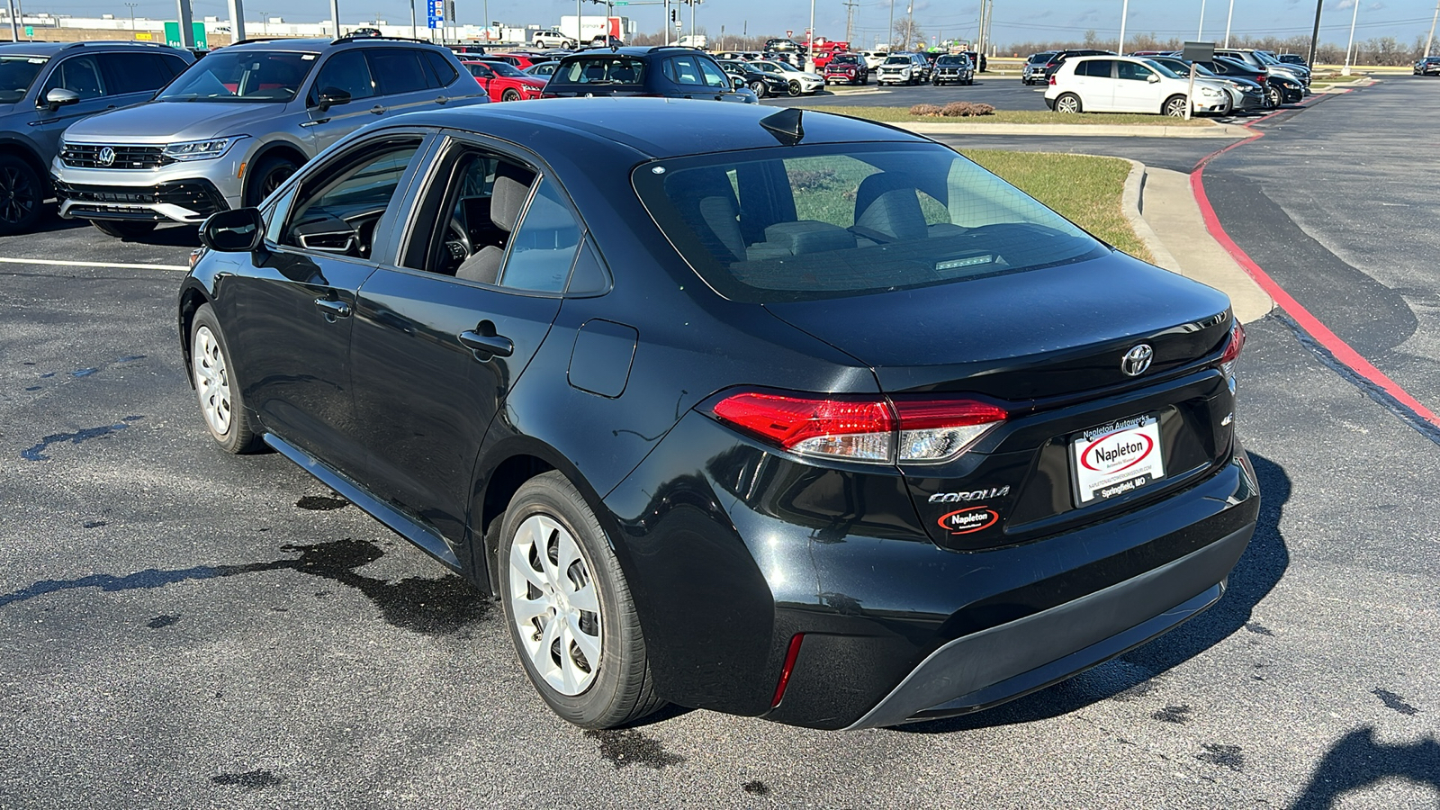 2022 Toyota Corolla LE 4