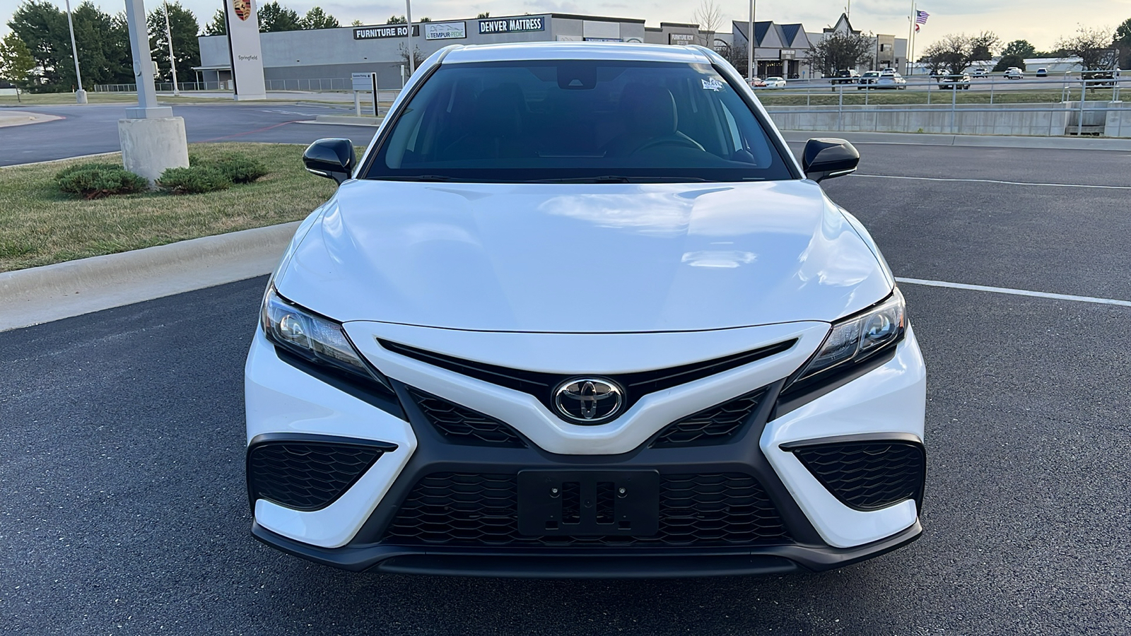 2023 Toyota Camry SE Nightshade 10