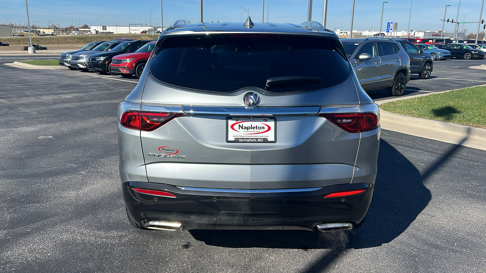 2023 Buick Enclave Essence 5