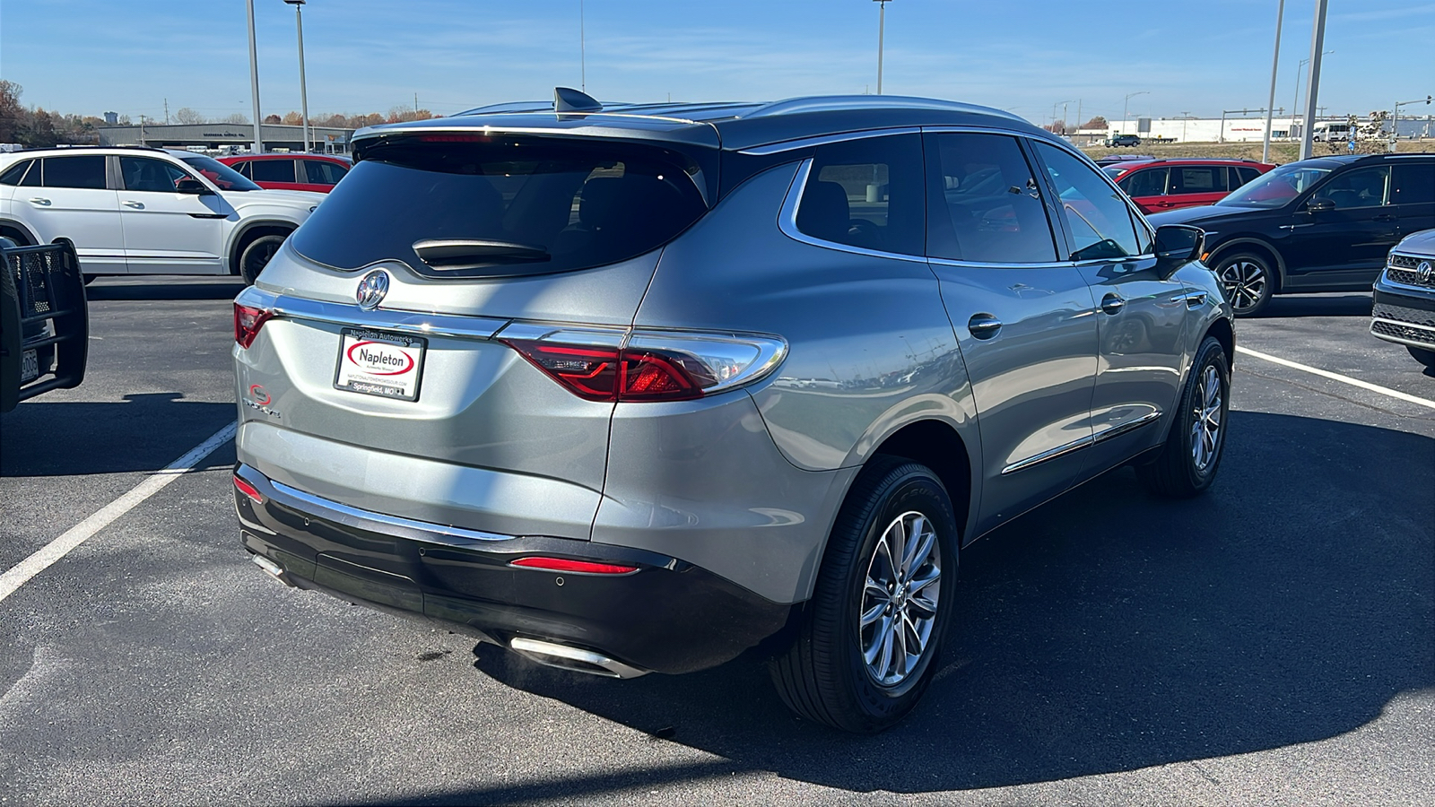 2023 Buick Enclave Essence 8