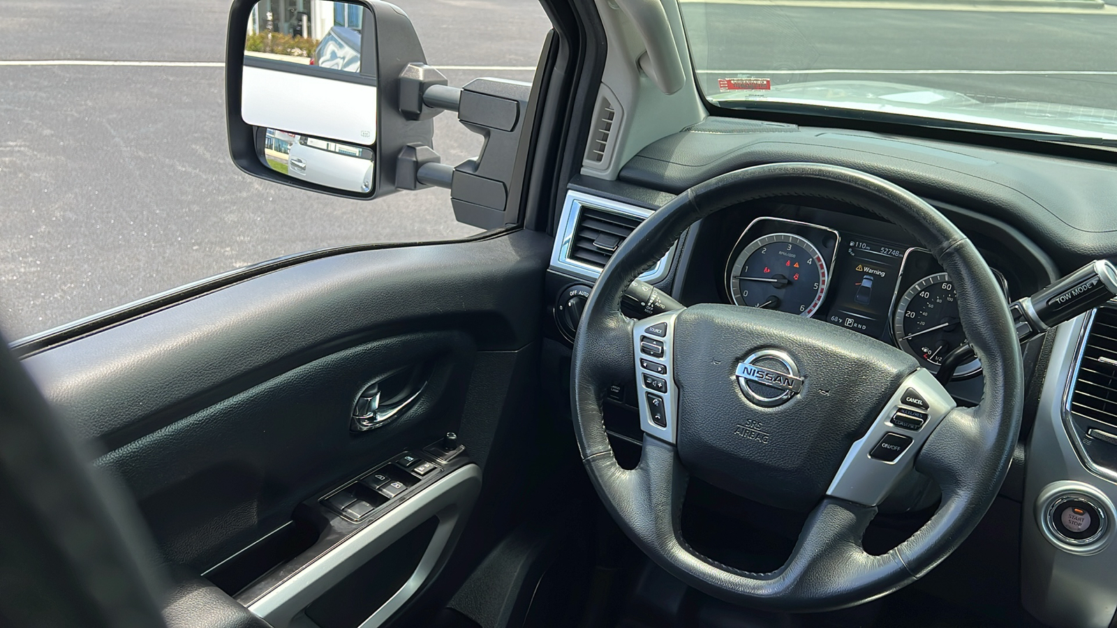 2016 Nissan Titan XD SV 2WD Crew Cab Diesel 15