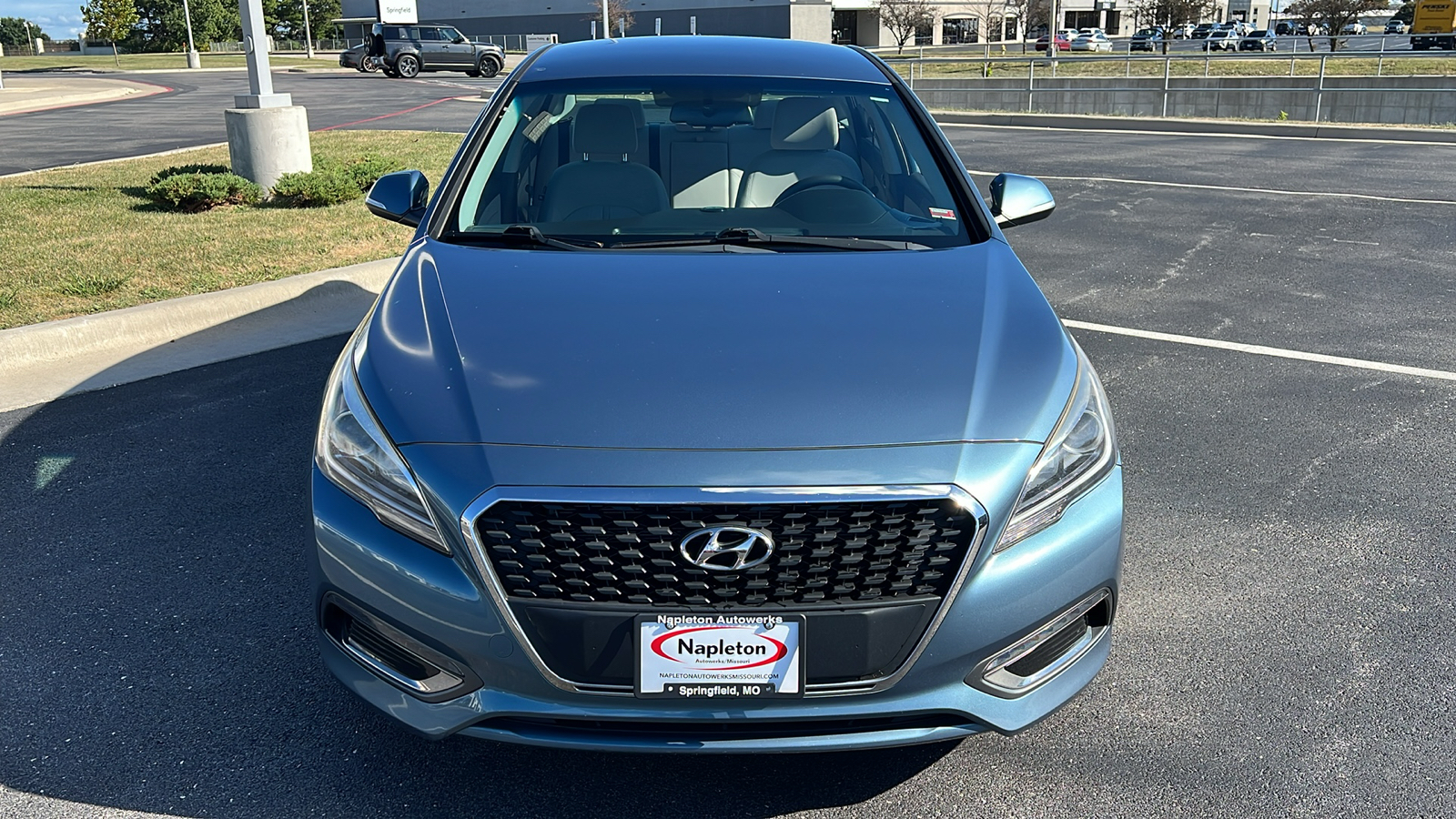 2016 Hyundai Sonata Hybrid SE 11