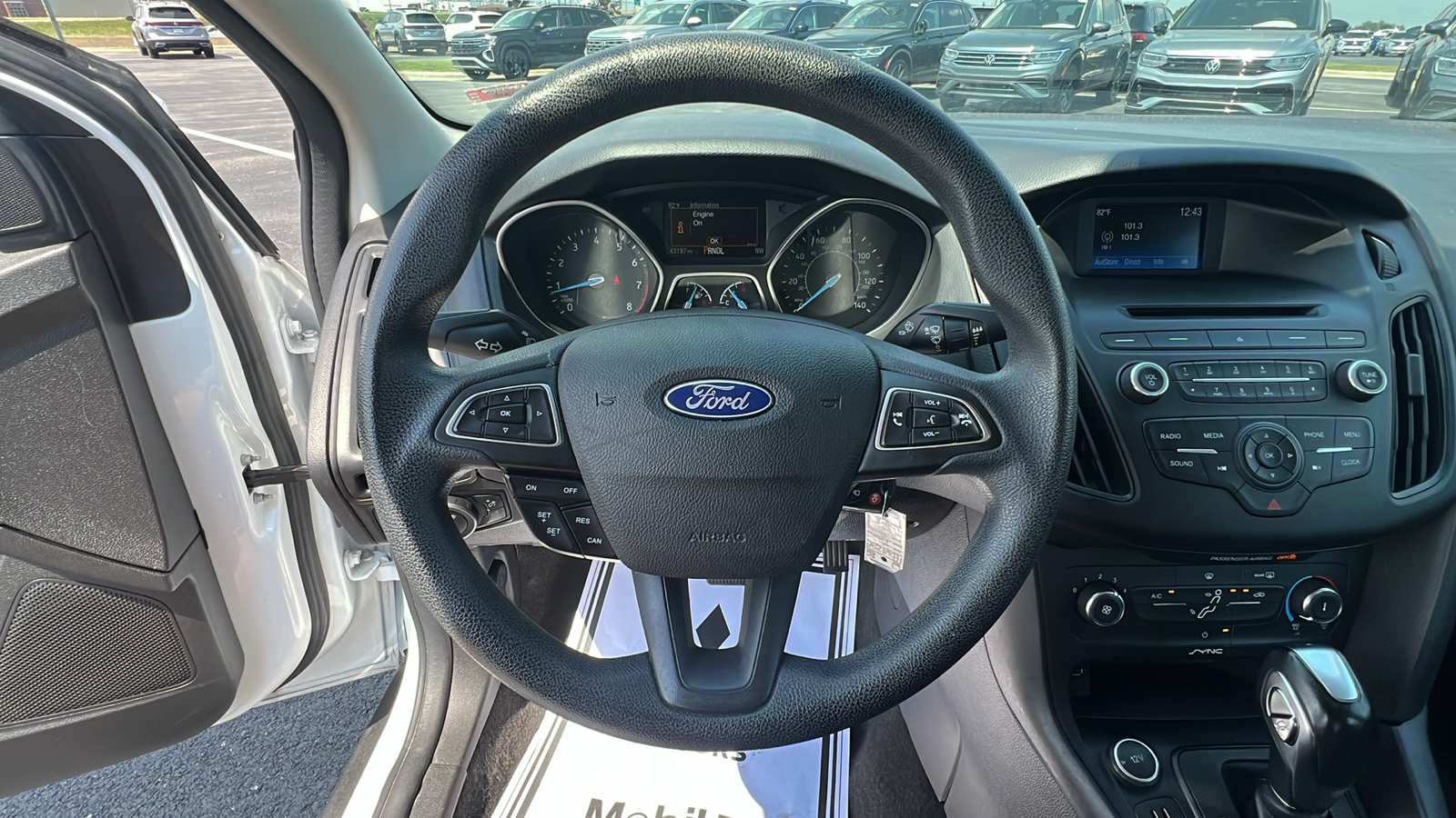 2016 Ford Focus SE 20