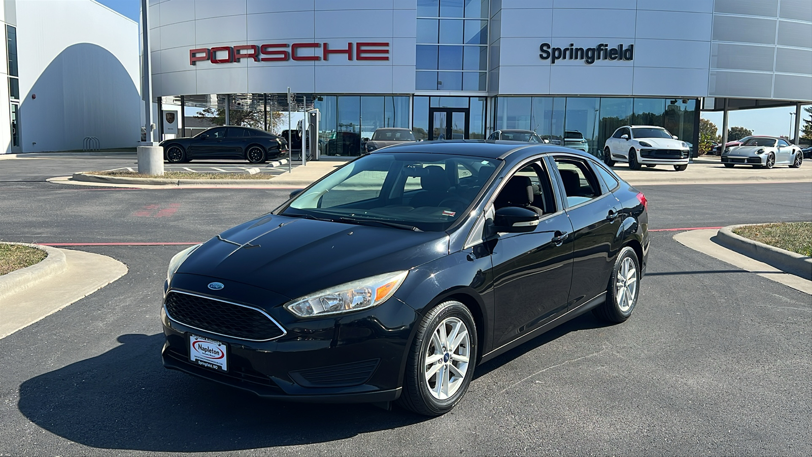 2017 Ford Focus SE 1