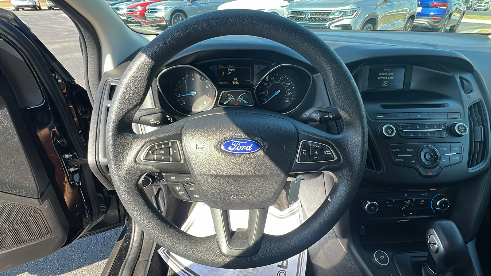 2017 Ford Focus SE 17