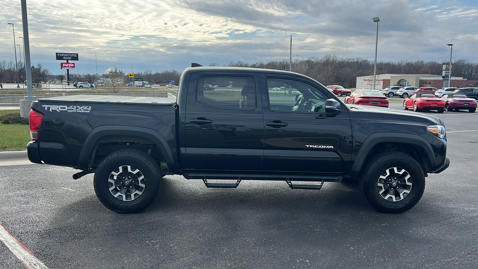 2017 Toyota Tacoma TRD Off Road Double Cab 5 Bed V6 4x4 AT 7