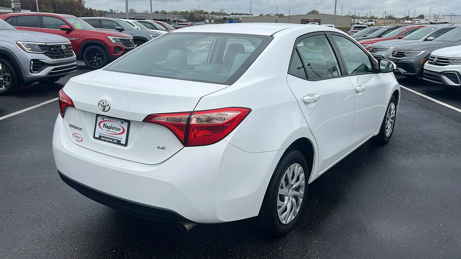 2018 Toyota Corolla LE 8