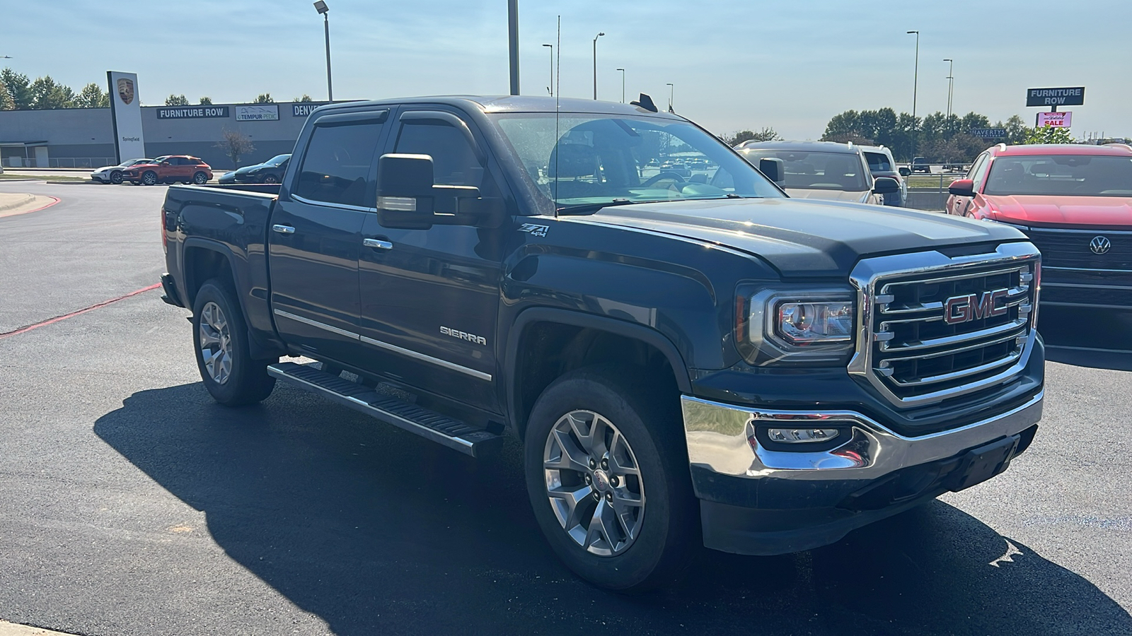 2018 GMC Sierra 1500 SLT 4WD Crew Cab 143.5 9