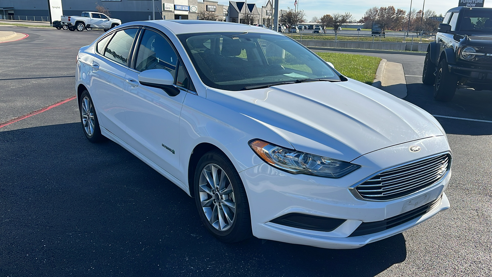 2017 Ford Fusion Hybrid SE 7