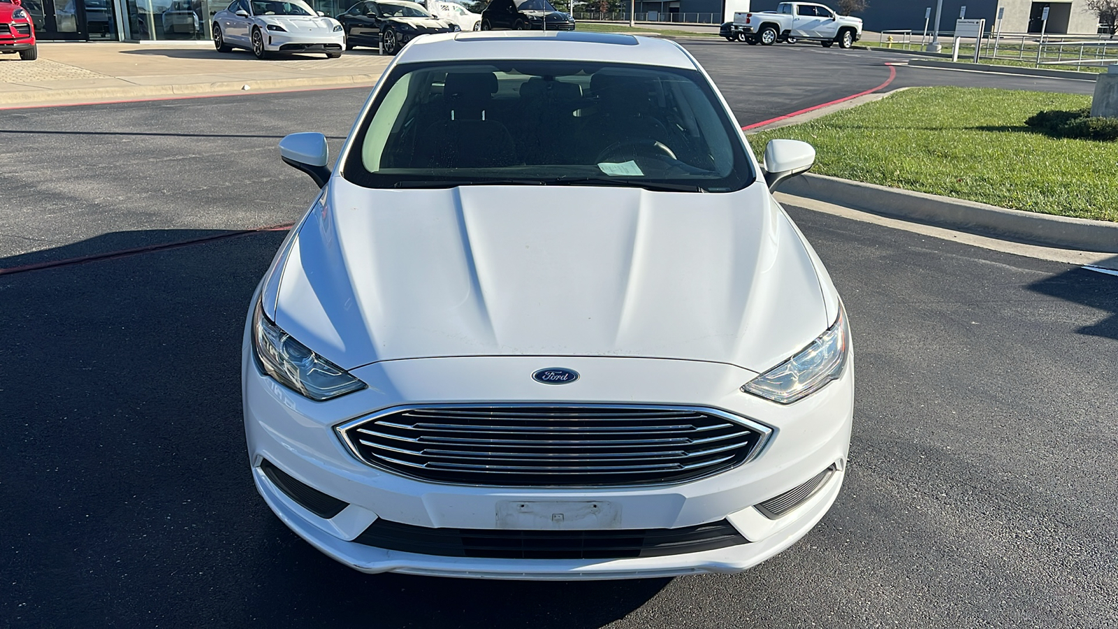 2017 Ford Fusion Hybrid SE 8