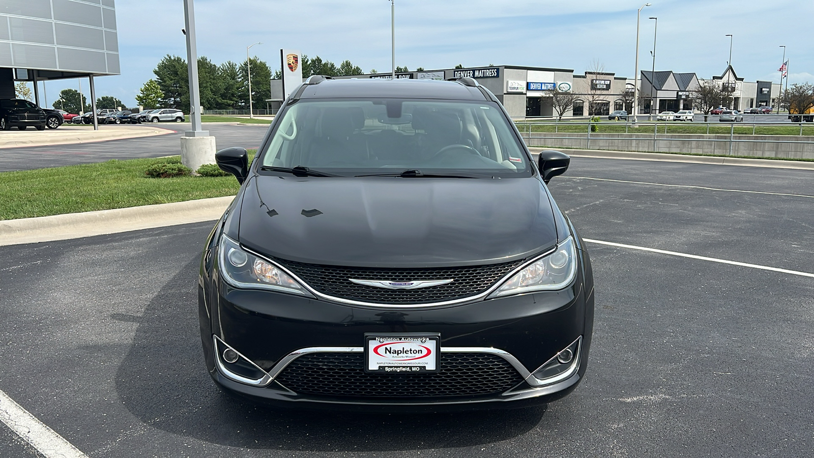 2020 Chrysler Pacifica Touring L 12