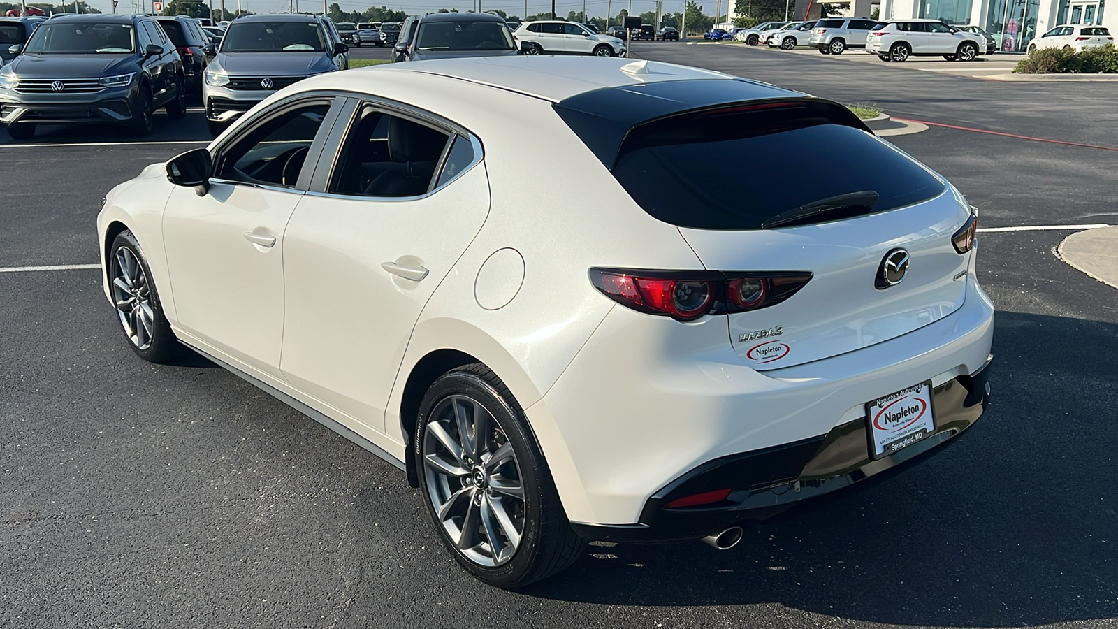 2019 Mazda Mazda3 Hatchback w/Preferred Pkg 4