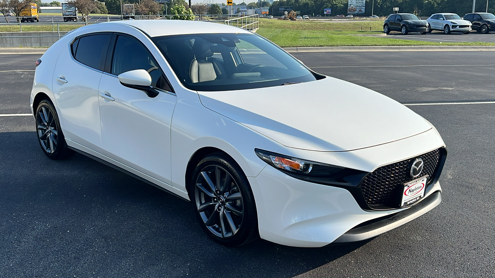 2019 Mazda Mazda3 Hatchback w/Preferred Pkg 10