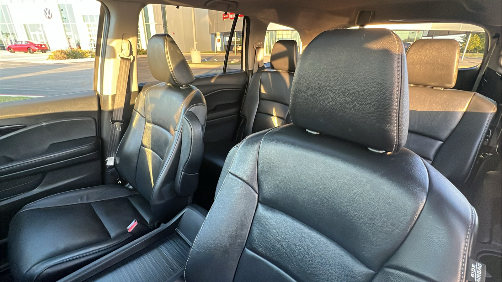 2019 Honda Pilot Touring 7-Passenger 33