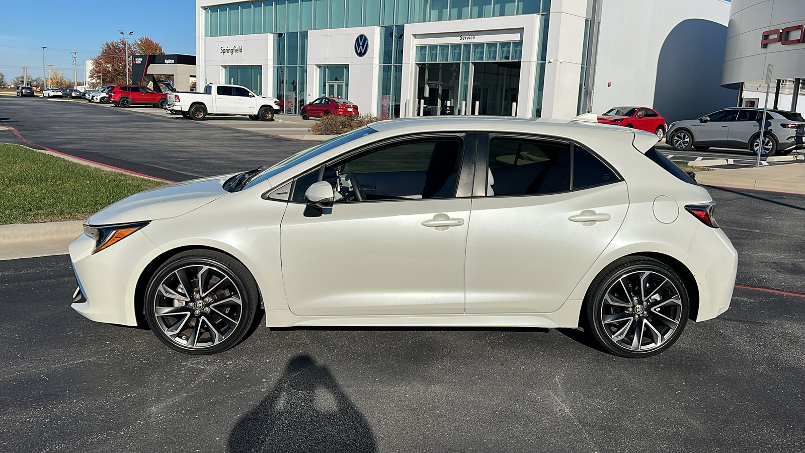 2019 Toyota Corolla XSE 2