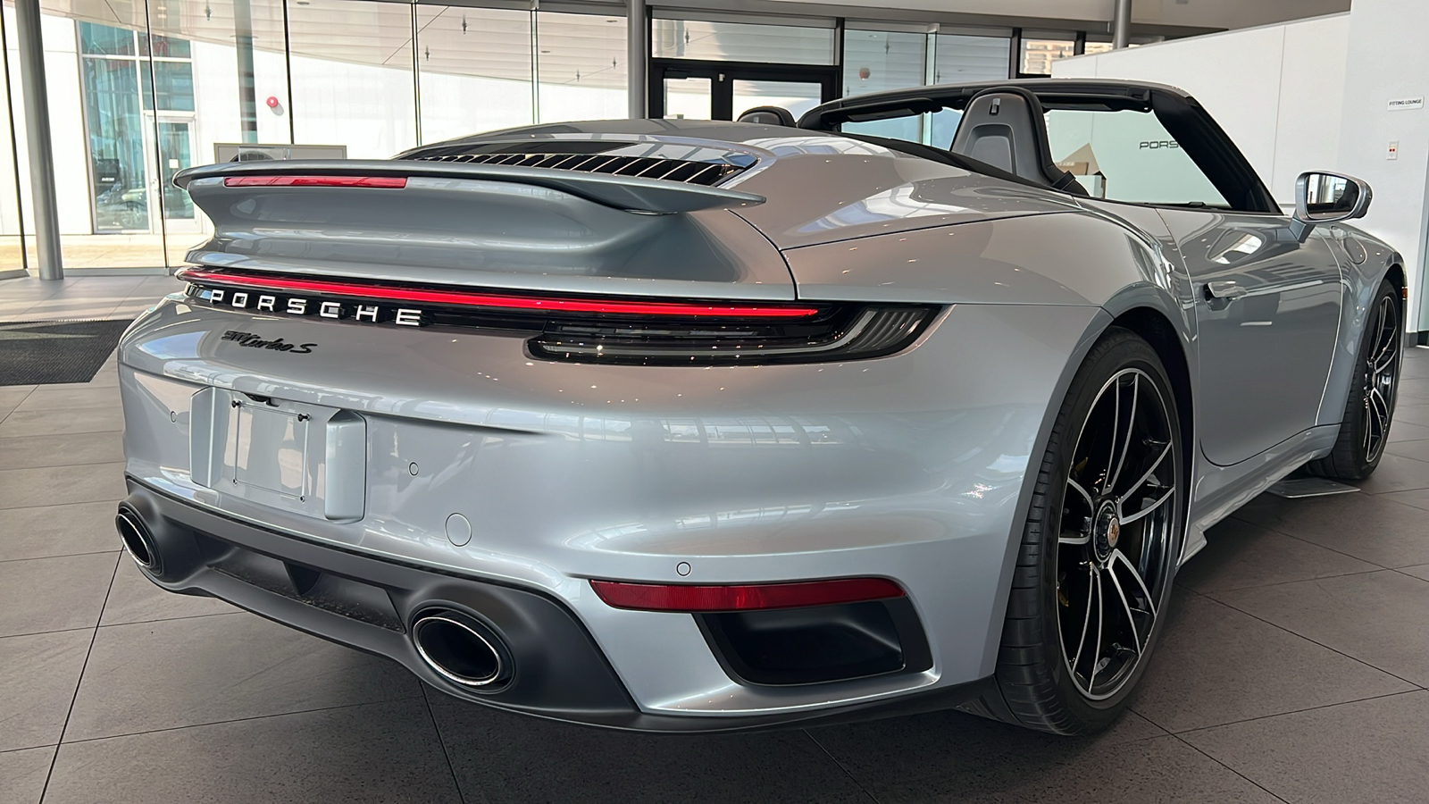 2021 Porsche 911 Turbo S 15